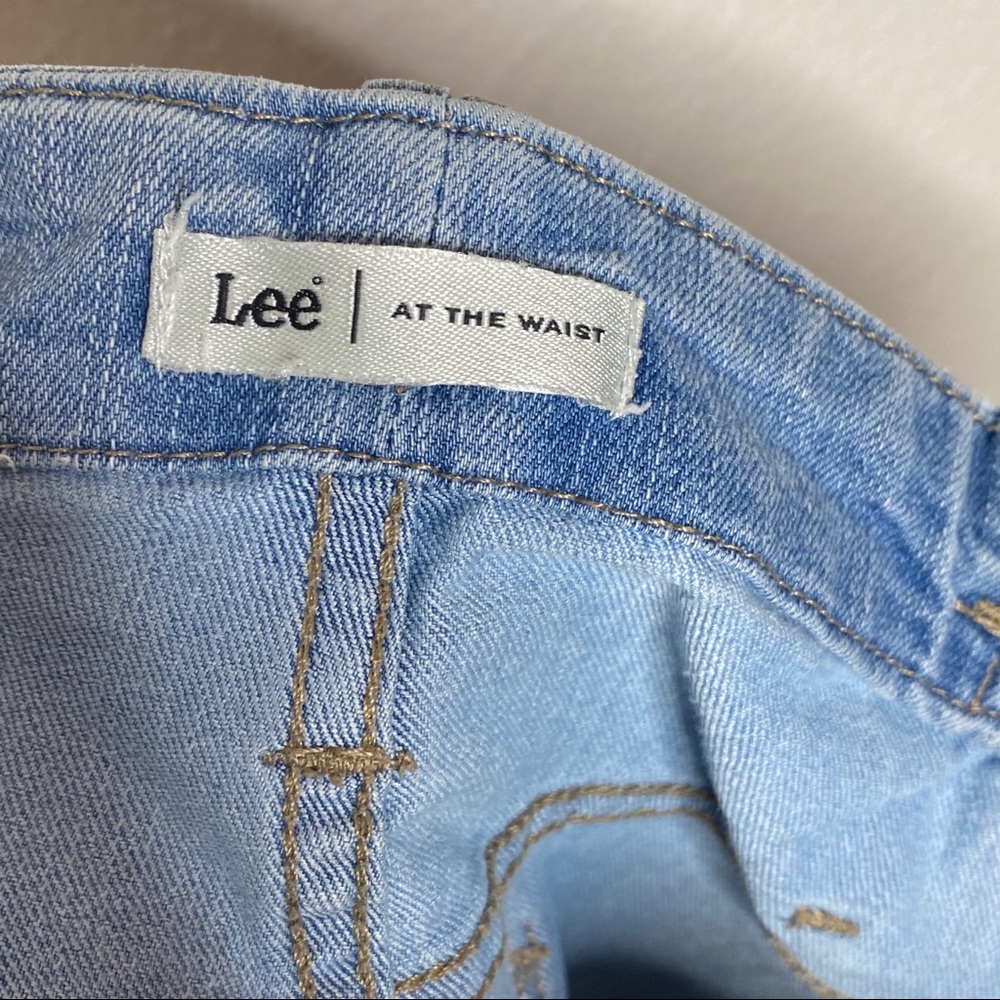 Lee At the Waist High Waisted Cropped Mom Jeans